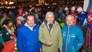 Götschl hat auch den landespräsidenten karl schmidhofer sowie peter schröcksnadel darüber informiert. Einigung Mit Osv Erzielt Skiweltcup Der Damen Bleibt In Lienz Osttirol Heute At