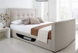 Dark wood legs anchor the design, which is complete. New Kaydian Bowburn Upholstered Tv Bed Oatmeal Fabric Schlafzimmermobel Mobelideen Bett Lagerung
