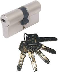 Im nächsten moment fällt ihnen ein, dass er innen an der tür steckt. Abus Profilzylinder Zylinder Turzylinder Ec550 Ec 550 Inkl 5 Schlussel 30 40 512643 Amazon De Baumarkt