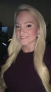 Tina Bowlin's Instagram, Twitter & Facebook