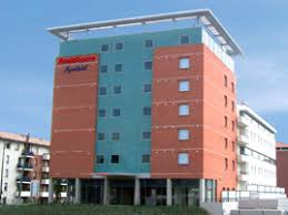 Aparthotel residhome toulouse occitania 3 stars is located in 93 avenue de lombez in toulouse left bank district of toulouse only in 3.6 km from centre. Residence Hoteliere Occitania Hotel A Toulouse