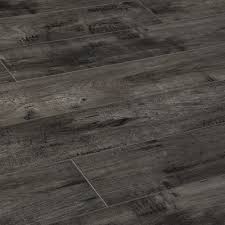 Lamton is so confident in the quality of these floors that they offer a 25 year residential warranty (15 year light. Cement Gray Phoenix Collection 8mm Ac3 Lamton Laminate 26 75sq Ft Per Box Flooring Flooring Materials Svanimal Com