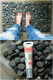 27 Creative Diy Home Decor Ideas With Pebbles And River Rocks That Will Find A Good Use For Your Stone Collection Outdoor Diy Projects Rock Decor Stone Crafts