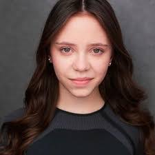 Lily Pollard's Instagram, Twitter & Facebook