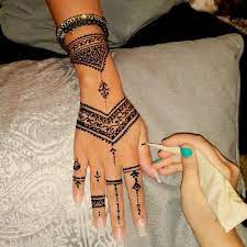 Pin By Raman M On Henna Henna Tattoo Designs Hand Henna Tattoo Designs Henna Tattoo Designs Simple