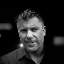 Gary Vaynerchuk na LinkedIn: The TikTok-ification of social media: What  every business, brand, and…