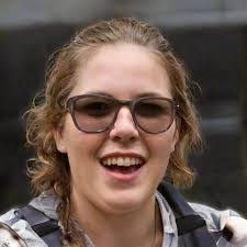 Celia Barnett's Instagram, Twitter & Facebook