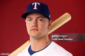 Adrian Sampson's Instagram, Twitter & Facebook