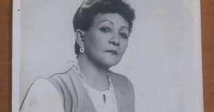 SILVIA APONTE.: Biografía, y libros mas representativos.