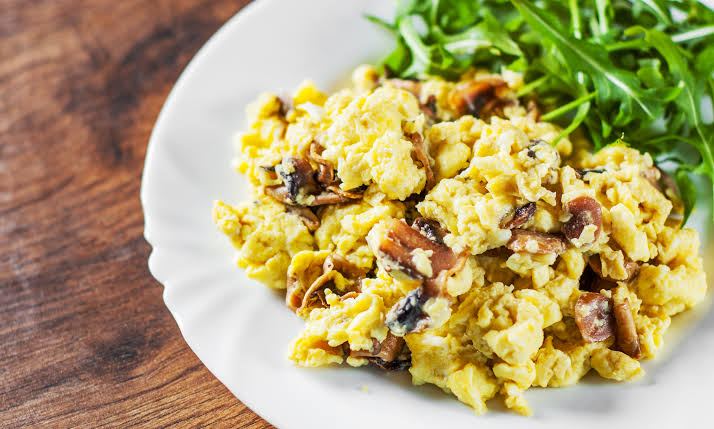 Scrambled Eggs with Mushrooms