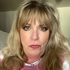 Gina Dougherty (@ginasdougherty)