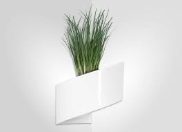 Verschönern sie ihre wohnung mit stilvollen blumentöpfen und prachtvollen übertöpfen aus. Originelle Blumentopfe Zum Hangen Verwandeln Pflanzen In Highlights