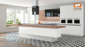 Los utensilios de cocina más prácticos y los recipientes ideales para conservar tus alimentos ya cocinados los tienes en esta selección creada especialmente para simplificarte la vida en la cocina. Texturas Revestimientos Y Mobiliario De Cocina Youtube