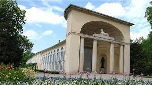 Biere stammen aus eigener herstellung im hause der meierei. Orangerie Im Neuen Garten Landeshauptstadt Potsdam