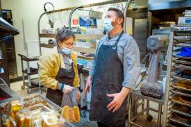 Walla Walla's Providence St. Mary cooks Thanksgiving feast in show of  appreciation for staff