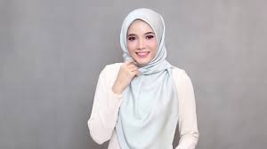 Plain shawl hanis zalikha inspired. Bawal Sara Satin By Jelitasara 2018 Youtube