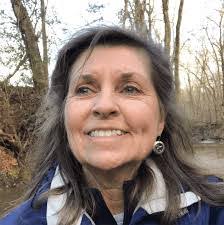 Rebecca Browning's Instagram, Twitter & Facebook