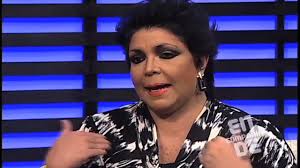 #SoniaRivas se casó por primera vez a los 19 años con un argentino 11 años  mayor que ella, después de eso se fueron a vivir a Argentina y allá nació  su hija, 7 años más tarde se separaron