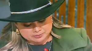 @ANIABELLO_R's video Tweet