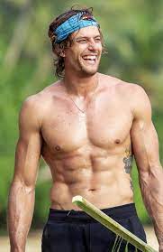 Survivor star lee carseldine pictured has called on his famous friends to strip down to support. Australian Survivor 2019 Cast David Genat Is This Year S Most Strategic Player