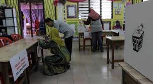 Singkatan spr) ialah sebuah suruhanjaya yang menyelia, mengelola, dan bertanggungjawab dalam urusan pilihan raya di malaysia. Suruhanjaya Pilihan Raya Malaysia Memilih Berita Semasa