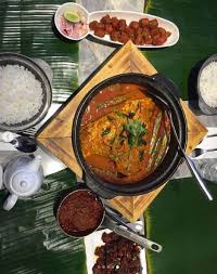 Adakah anda pernah berkunjung ke johor bahru dan pening kepala mahu makan apa? Rekomendasi 10 Tempat Makan Enak Di Johor Bahru
