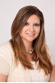 Kristi Farrell's Instagram, Twitter & Facebook