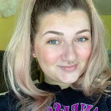 Danielle Roback (danielleroback)