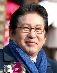 Als tae gong sil (gong hyo jin) nach einem unfall aus einem dreijährigen koma erwacht, ist sie in der lage, geister zu sehen, die ihr die darauf folgenden jahre zur hölle auf erden macht. Kim Yong Gun ê¹€ìš©ê±´ Mydramalist
