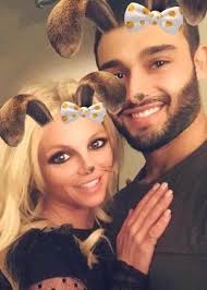 His birthday, what he did before fame, his family life, fun trivia facts, popularity rankings, and more. Sam Asghari Workout Routine Und Diatplan