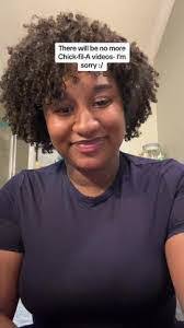 Ariel Leverett's Instagram, Twitter & Facebook