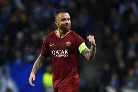 Roma lenta, macchinosa, senza luce. De Rossi Disguises To Watch Roma Lazio Derby Talk Of Naija