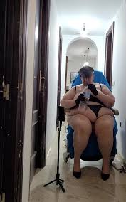 Cheryl Ubera's sensual figure control every scene