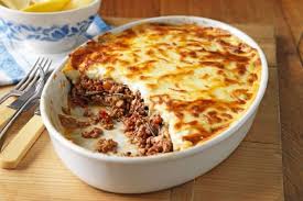 Gratin De Pommes De Terre Aubergines A La Viande Hachee Facile Allo Astuces 0 Moussaka Grecque Moussaka Viande Hachee