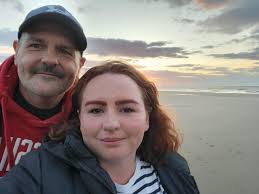 Fundraiser for Nicole Green by Sophie Griggs : Lee Russon's Family Ring of  light walk