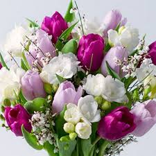 Send bouquets featuring roses, chrysanthemums or lilies for a birthday, anniversary, valentine's day, mother's day or just to. Mother S Day Flowers Free Delivery Deals And Offers Delivered For Your Mum This Sunday Manchester Evening News