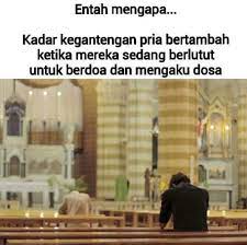 Berlutut Di Gereja Katolik Gereja Doa