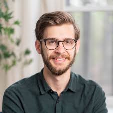 Garrett Thurman's Instagram, Twitter & Facebook