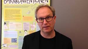 Fredrik Malmberg berättar om Barnombudsmannens rapport "Man är inte sina  handlingar"