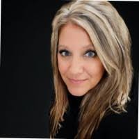 Monica Ard's Instagram, Twitter & Facebook