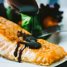 You Won T Believe How Easy It Is To Make Perfectly Cooked Salmon On Your Stovetop This Pan Fried Salmon Pan Seared Salmon Pan Fried Salmon Sour Cream Chicken