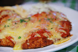Irrorare con un filo d'olio: Cotolette Di Pollo Alla Parmigiana Ginger Tomato