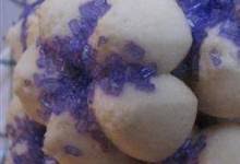 This recipe is the best spritz cookies recipe ever! Paula Deen Spritz Cookies