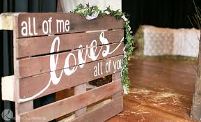 Hochzeitsdeko garten eine tolle ausstrahlung. Kreativ Oder Primitiv Paletten Hochzeitsdeko