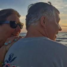 What are some event venues for 60 people in or around Oregon?