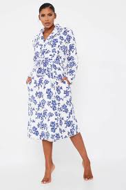 White Floral Print Fleece Dressing Gown Pyjama Set I Saw It First