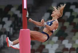 Born 4 february 1990) is a greek pole vaulter.she won the gold medal at the 2016 olympic games with a jump of 4.85 meters and has also competed at the 2012 summer olympics. Gv3ynsi Bw4fcm