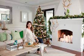 Valentine's day is one of my favourite holiday's decorating with love, cooking with love, showing your loved one's how much you really love. How To Decorate The Perfect Tree Jillian Harris Jillian Harris Hipster Apartment Decor Decor