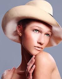 Who is Nicole Arianna Fox dating? Nicole Arianna Fox boyfriend, husband