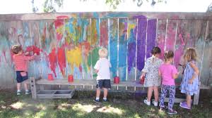 Has learning activities for kids in kindergarten and up. Ross Valley Nursery School